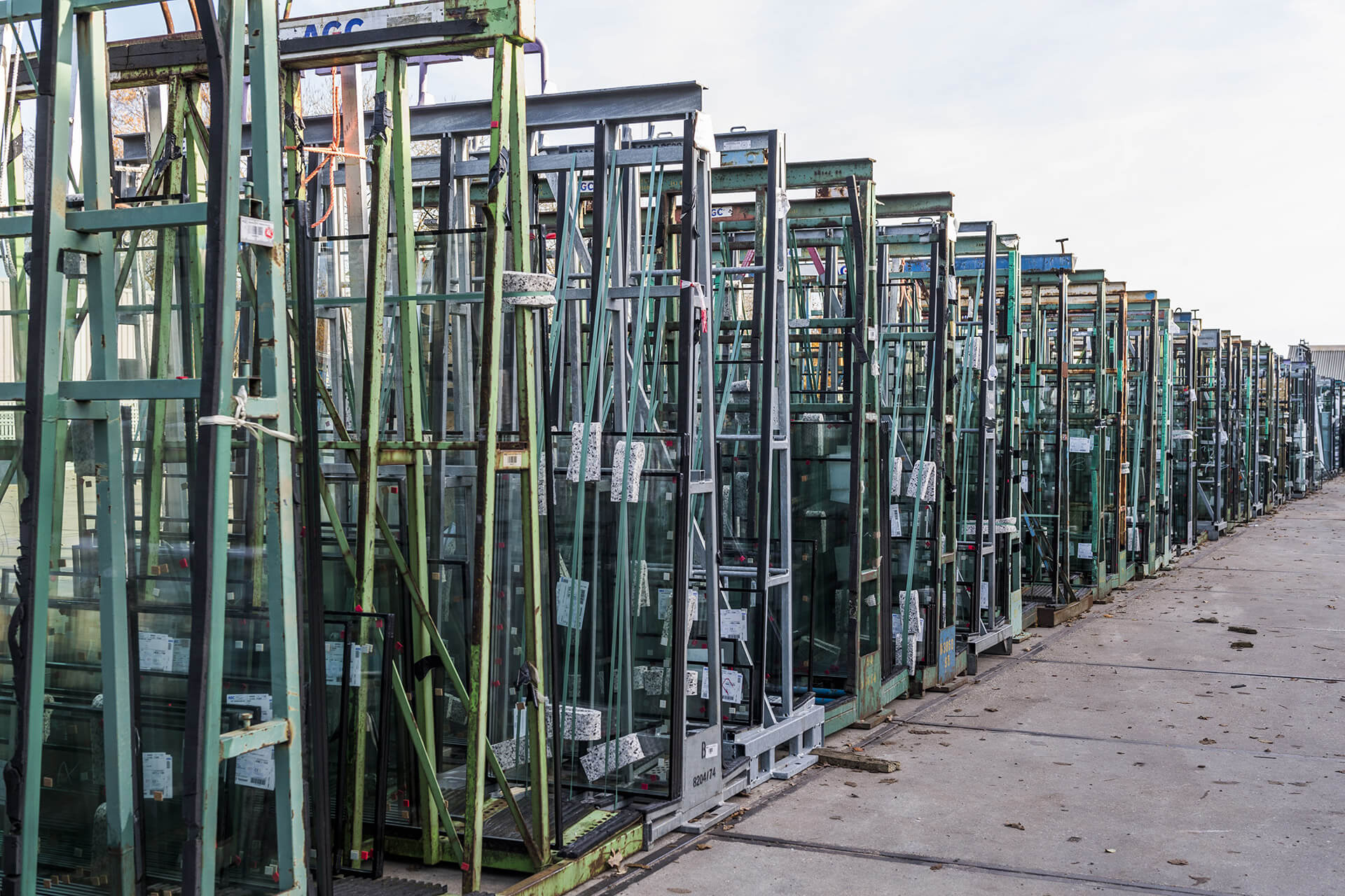 Home AGC Flat to Flat by AGC Glass Europe